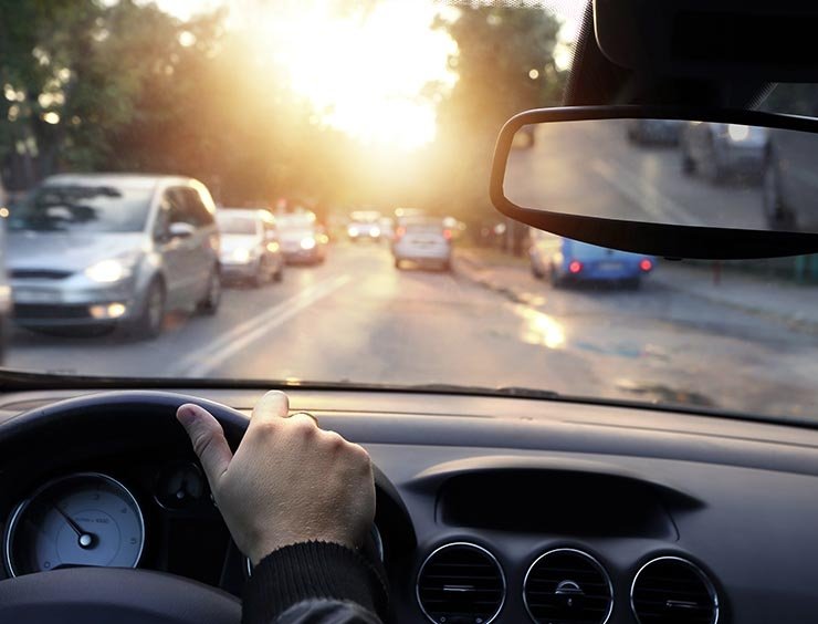 Guida in un contesto urbano